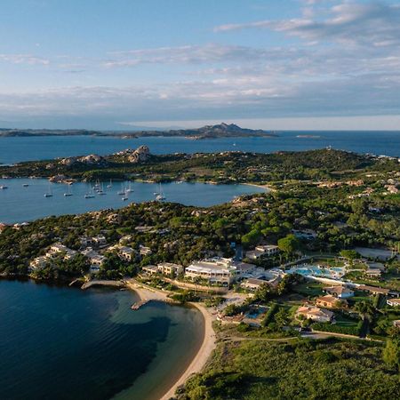 7Pines Resort Sardinia - A Destination By Hyatt Бая Сардиния Екстериор снимка