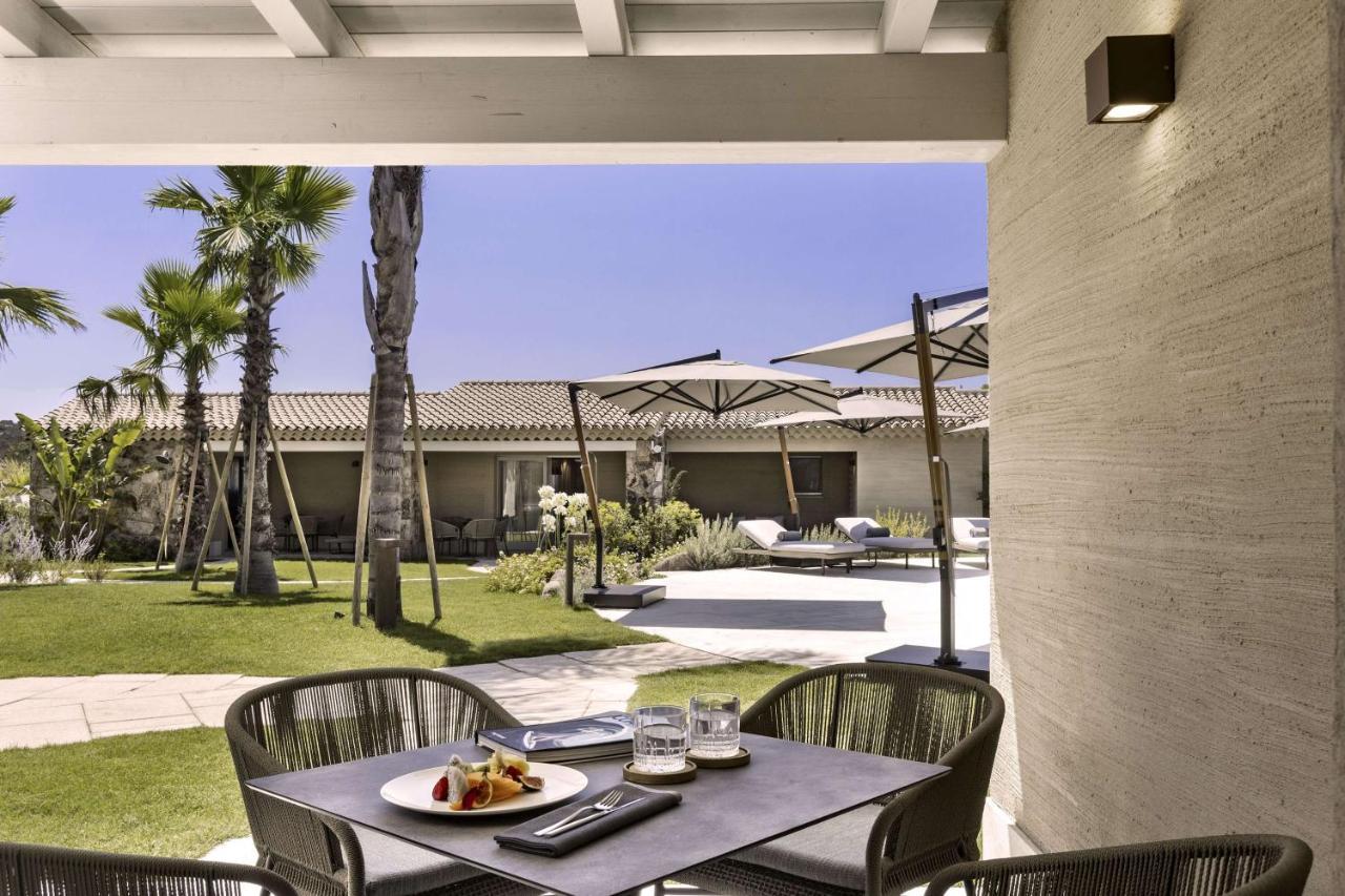 7Pines Resort Sardinia - A Destination By Hyatt Бая Сардиния Екстериор снимка