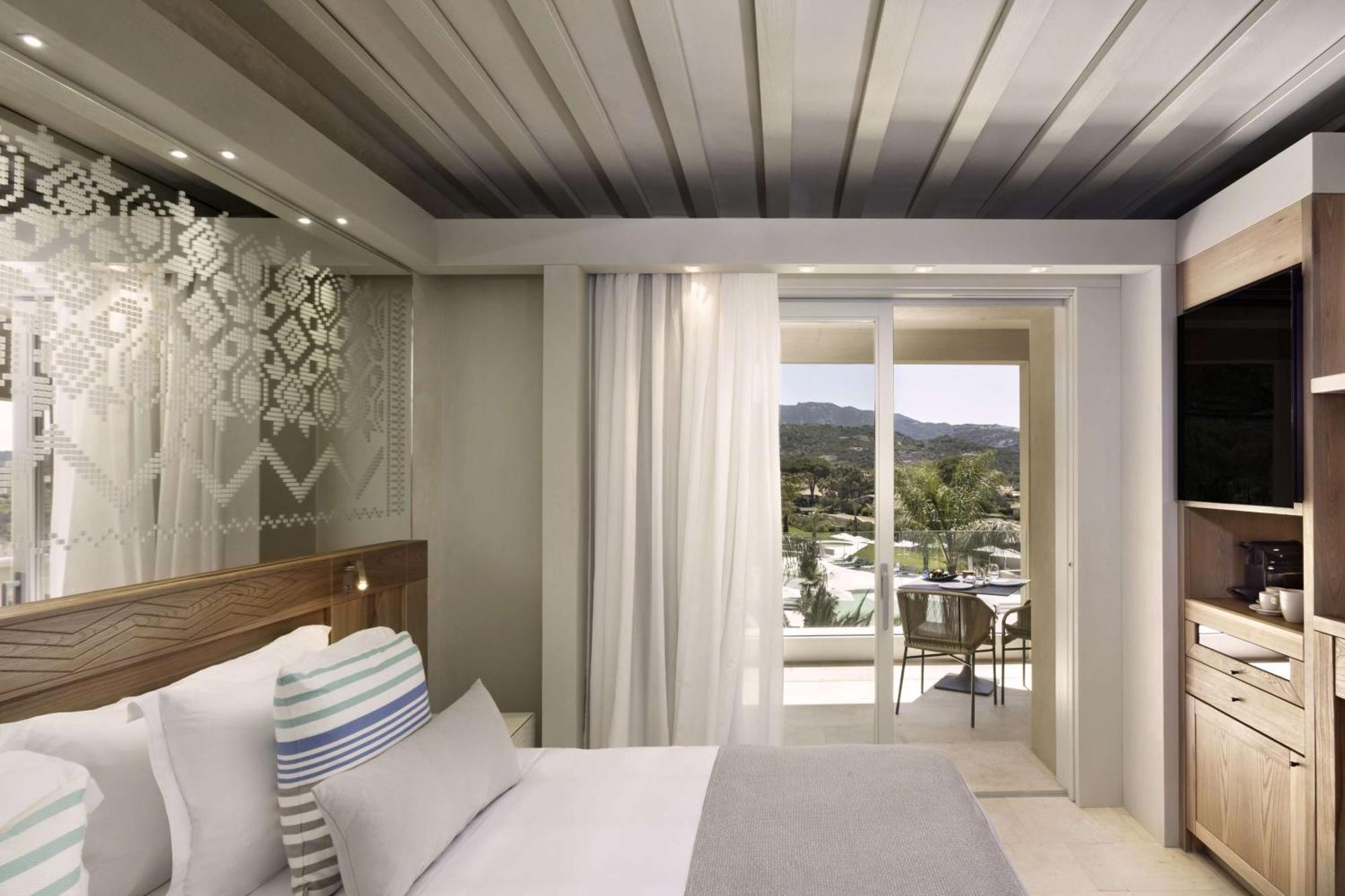 7Pines Resort Sardinia - A Destination By Hyatt Бая Сардиния Екстериор снимка